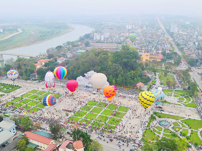 Dịch vụ xe ghép Hà Nội Tuyên Quang giá rẻ, đón trả tận nơi bằng xe điện Vinfast