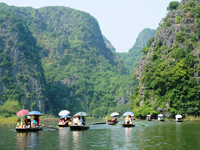 Dịch vụ xe ghép Hà Nội Tam Cốc uy tín, giá rẻ nhất, đón trả tận nơi bằng xe điện Vinfast